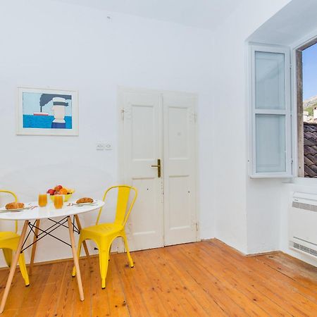 Arty Apartments In The Heart Of Dubrovnik By Irundo Ngoại thất bức ảnh