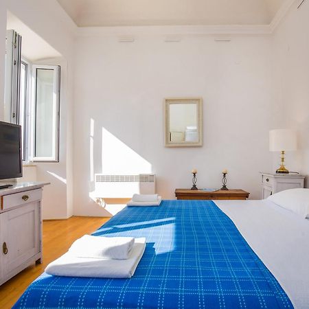 Arty Apartments In The Heart Of Dubrovnik By Irundo Ngoại thất bức ảnh
